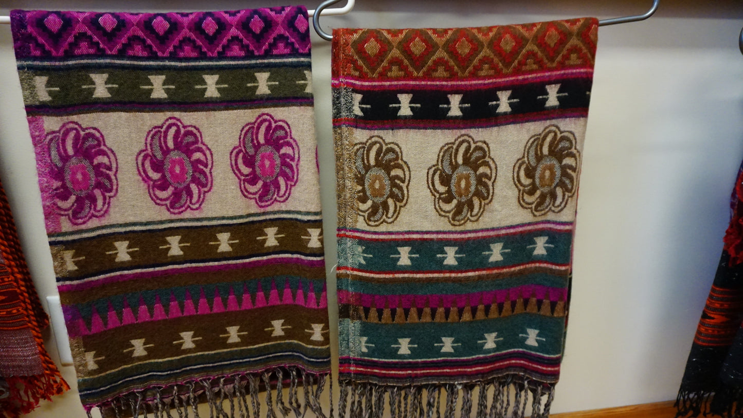 Himalayan Woolen Shawls Light Weight
