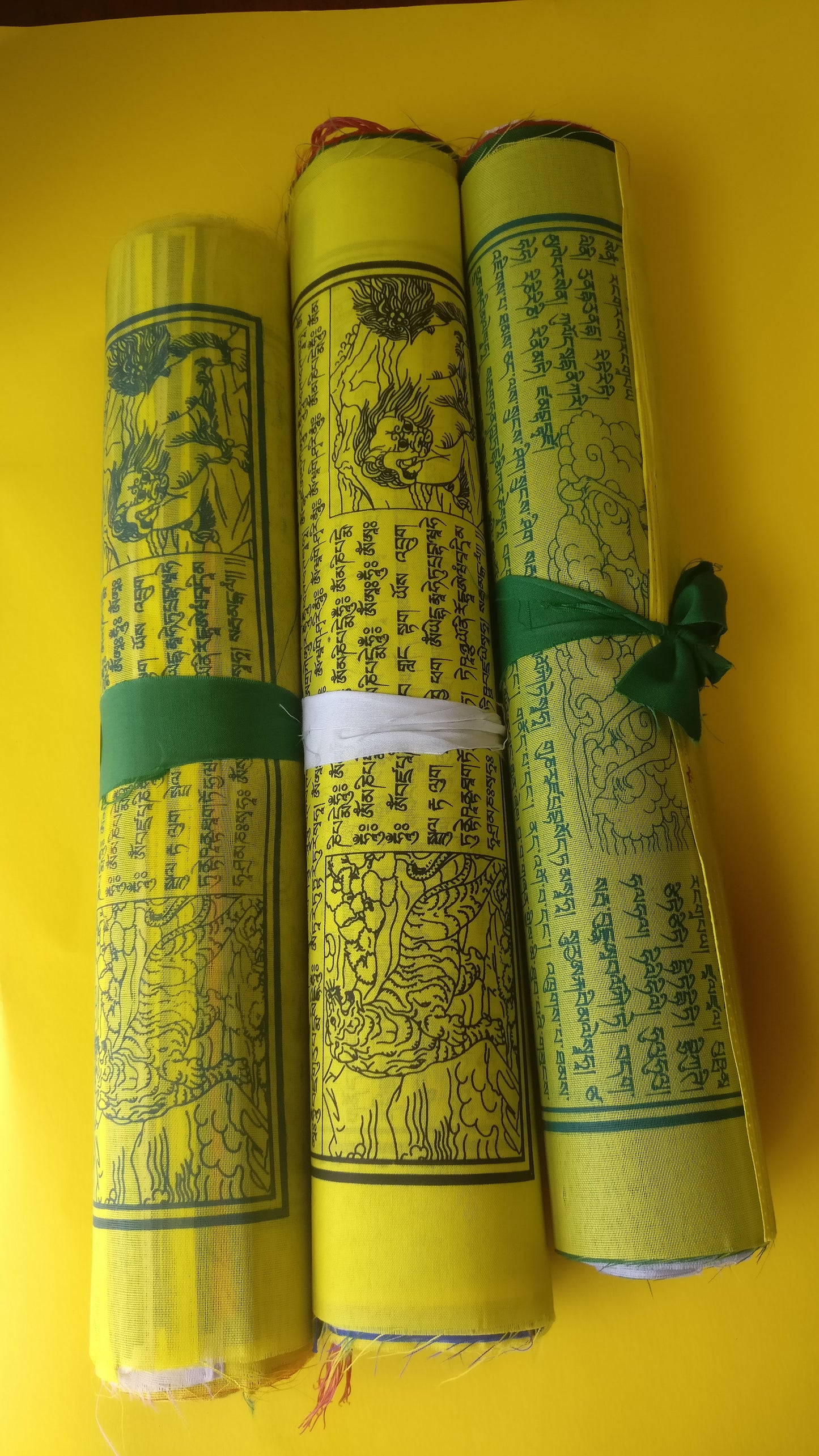 Large Buddhist Windhorse Prayers Flag